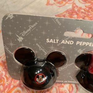 Disney Other - Disney Mickey and Minnie salt shakers Disney Other - Disney Mickey and Minnie salt shakers